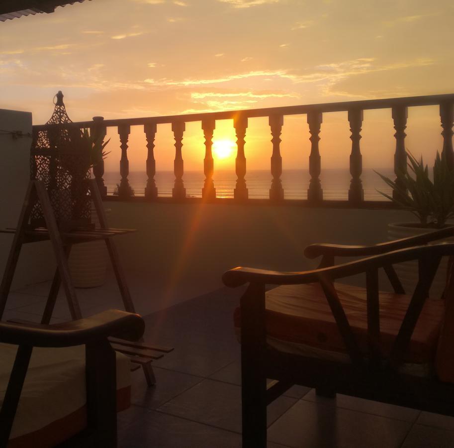 Hotel Nuevo Amanecer Puerto Chicama Ngoại thất bức ảnh