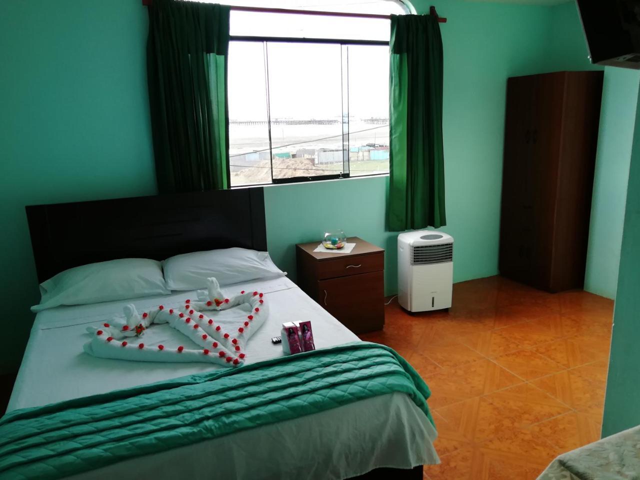 Hotel Nuevo Amanecer Puerto Chicama Ngoại thất bức ảnh