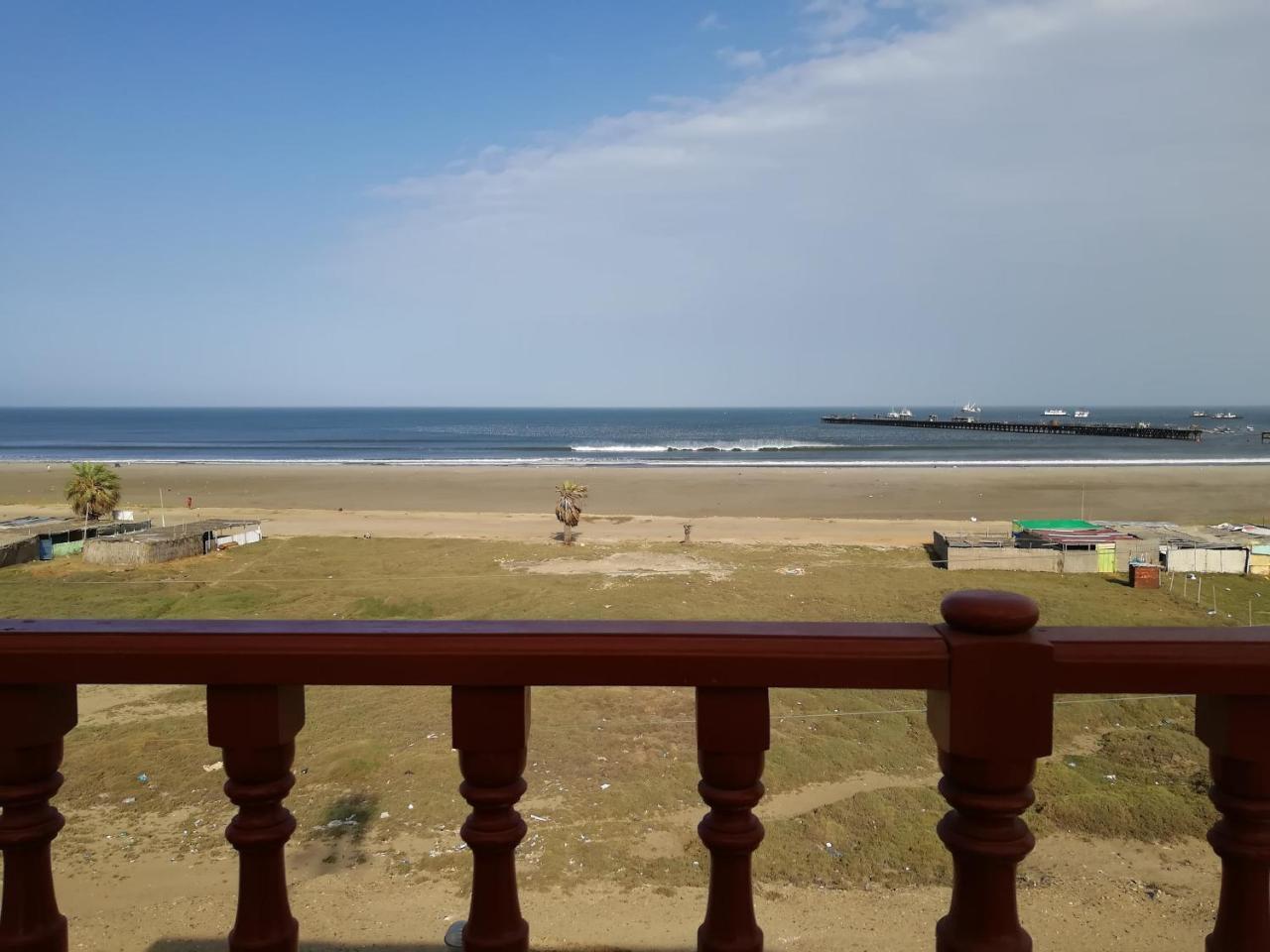 Hotel Nuevo Amanecer Puerto Chicama Ngoại thất bức ảnh